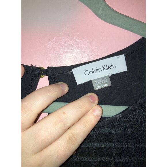 Calvin Klein Black Textured Sleeveless Blouse Windowpane Overlay Top Size 2X - Picture 3 of 6